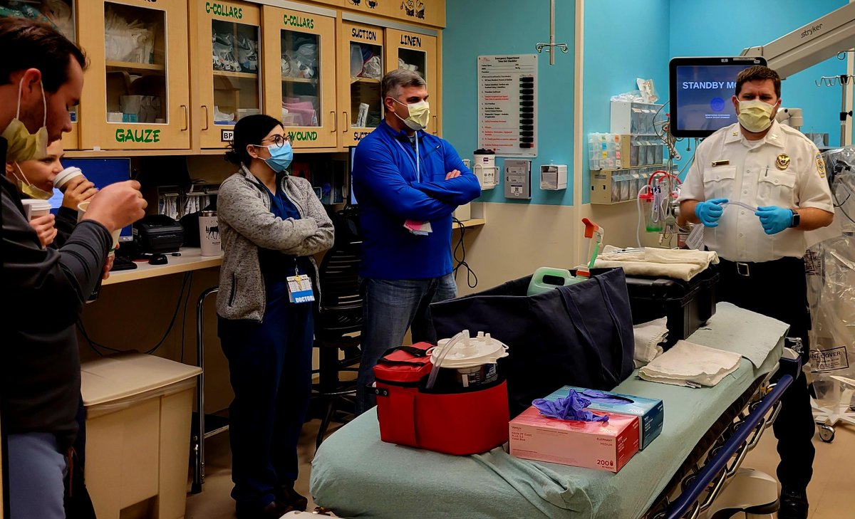 RTADEMS's tweet photo. Recently, RTAD Training Chief Corey Golec provided a training inservice for @cardinalglennon emergency department doctors and and Pediatric Transport Team staff.
#rtadrocks #bethemiracle #communityfìrst #paramediclife #paramedic #EMT #EMTlife #EMS #EMSlife #doctorslife #doctor https://t.co/Cy2Y7DAthH
