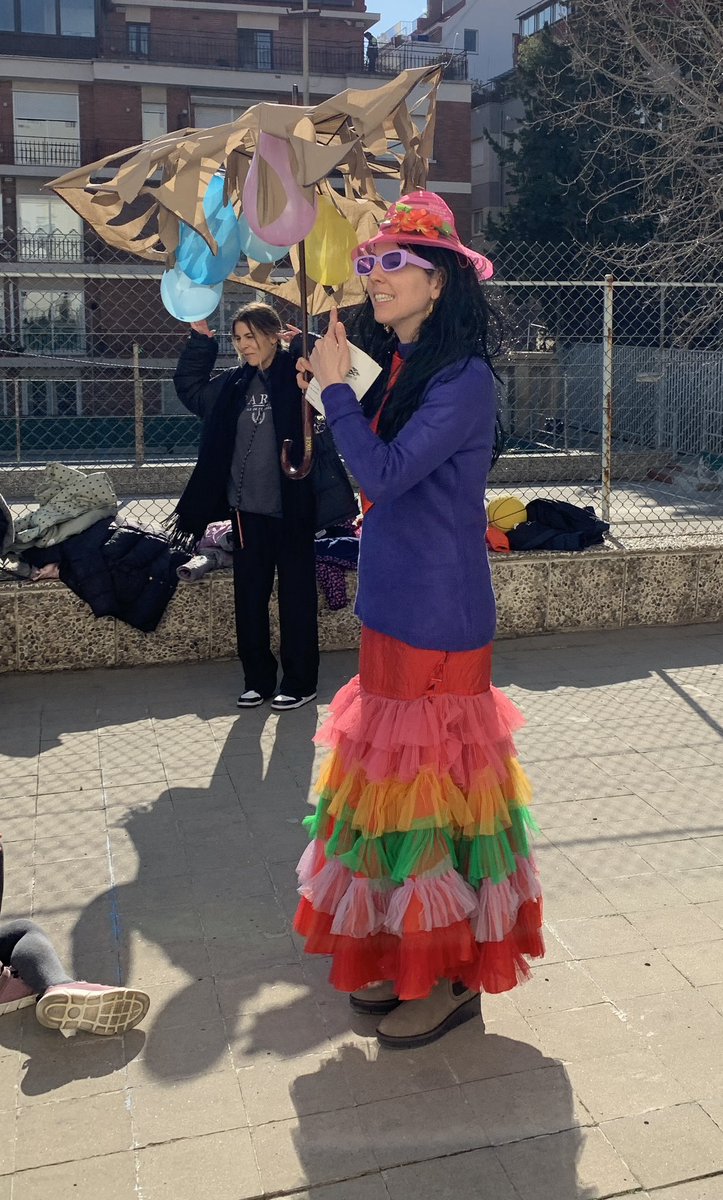 La Reina Carnestoltes ha arribat i ordres per la setmana vinent ens ha deixat #jegràcia