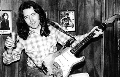 Classic Rock In Pics on Twitter: 