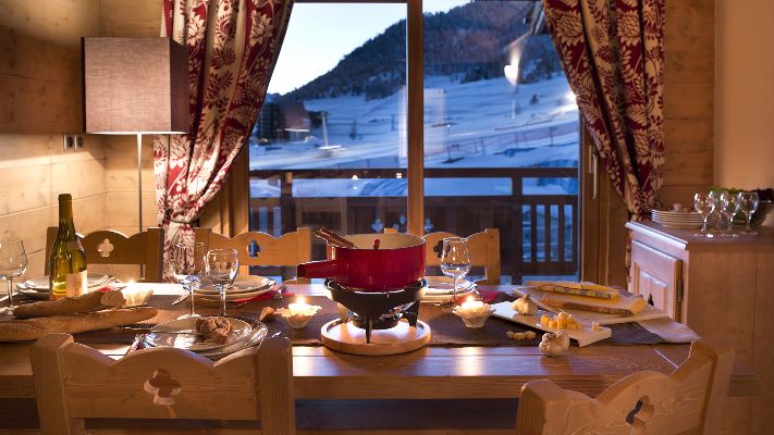 ❄ Let's hatch some plans for 2023 skiing ❄ - mailchi.mp/peakretreats/4…