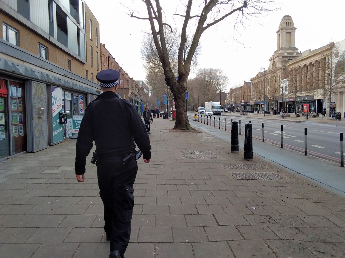 Stepney Green Safer Neighbourhood Team (@mpsstepneygreen) on Twitter photo Local SNT officers have been out around the Ward over the last few days patrolling our parks, estates, as well as chatting with residents, students and some of the various estates' caretakers about local issues and concerns. <a href="/MPSTowerHam/">Tower Hamlets Police</a> Local SNT officers have been out around the Ward over the last few days patrolling our parks, estates, as well as chatting with residents, students and some of the various estates' caretakers about local issues and concerns. <a href="/MPSTowerHam/">Tower Hamlets Police</a>