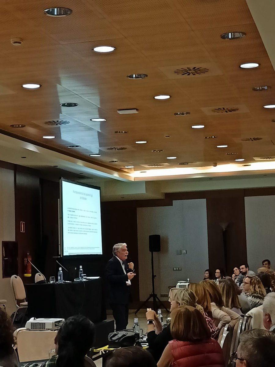 🏆🎊🏅Enhorabuena Dr. <a href="/Enriq_Carretero/">Enrique Carretero</a> y <a href="/redGDPS/">redGDPS Diabetes</a> por esta Primera #Jornada #andaluza de #DM2 para médicos #AP.
Más de 120 asistentes ya están disfrutando de dos días de actualización en #Córdoba 
Y nosotros encantados de acompañaros como secretaría técnica 🥰
#OPC