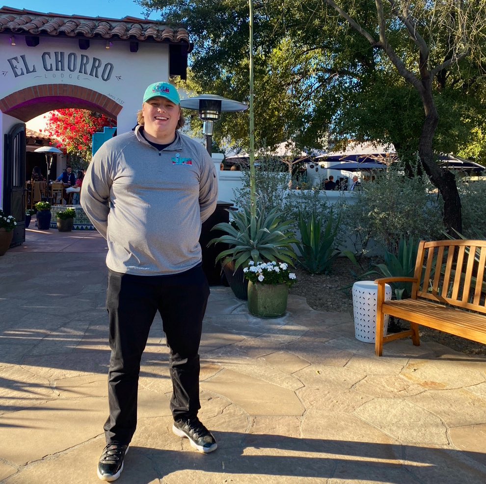 IthacaBomberFB's tweet photo. Our own @CNorton53 is down in AZ working the @NFL House for the @SuperBowl with a crew from our @icsportmgmt program!
Another way @IC_Business prepares our students for the next chapter our their life!!
#GoBombers | #WhyIC https://t.co/4LNMY0HI0i