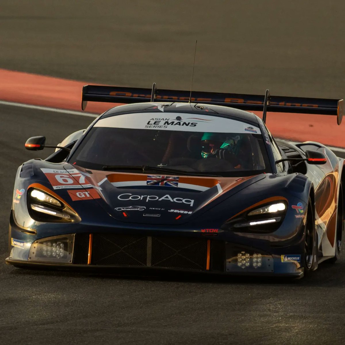 JMHAuto's tweet image. Great first day with @AsianLeMans lots learned, lots to learn. Great stints put in by @SimonOrange1 @Michael_OB94 @MarcusClutton qualifying and race 1 tomorrow.
.
Great job by all the JMH lads 👏👏
📷mjwmedia.net