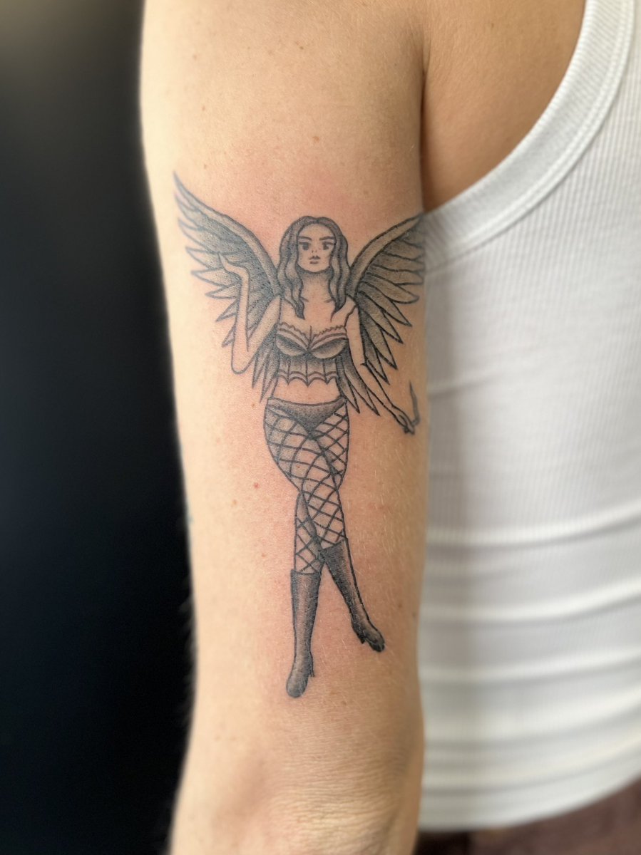 valkoneny's tweet photo. More tattoos of course https://t.co/cxYOeXRmlb