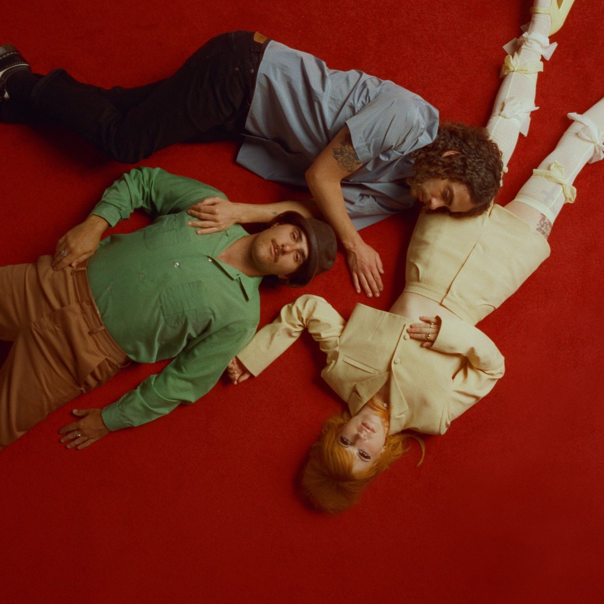 Quelles nouveautés musicales ont résonné chez <a href="/StephSentiment/">Stéphane Plante</a> et <a href="/TeenSeizure/">Charles Laplante Inc</a> cette semaine? Celles de <a href="/paramore/">paramore</a>, Radiant Baby, Le Winston Band, Solastalgie et Zoo Baby! 🎧👂

📲: qubmusique.app.link/8pzg5BWmjxb

<a href="/JdeQuebec/">Le Journal de Québec</a> <a href="/JdeMontreal/">Le Journal de Montréal</a>
#musiquedici #culturedici #QUBmusique