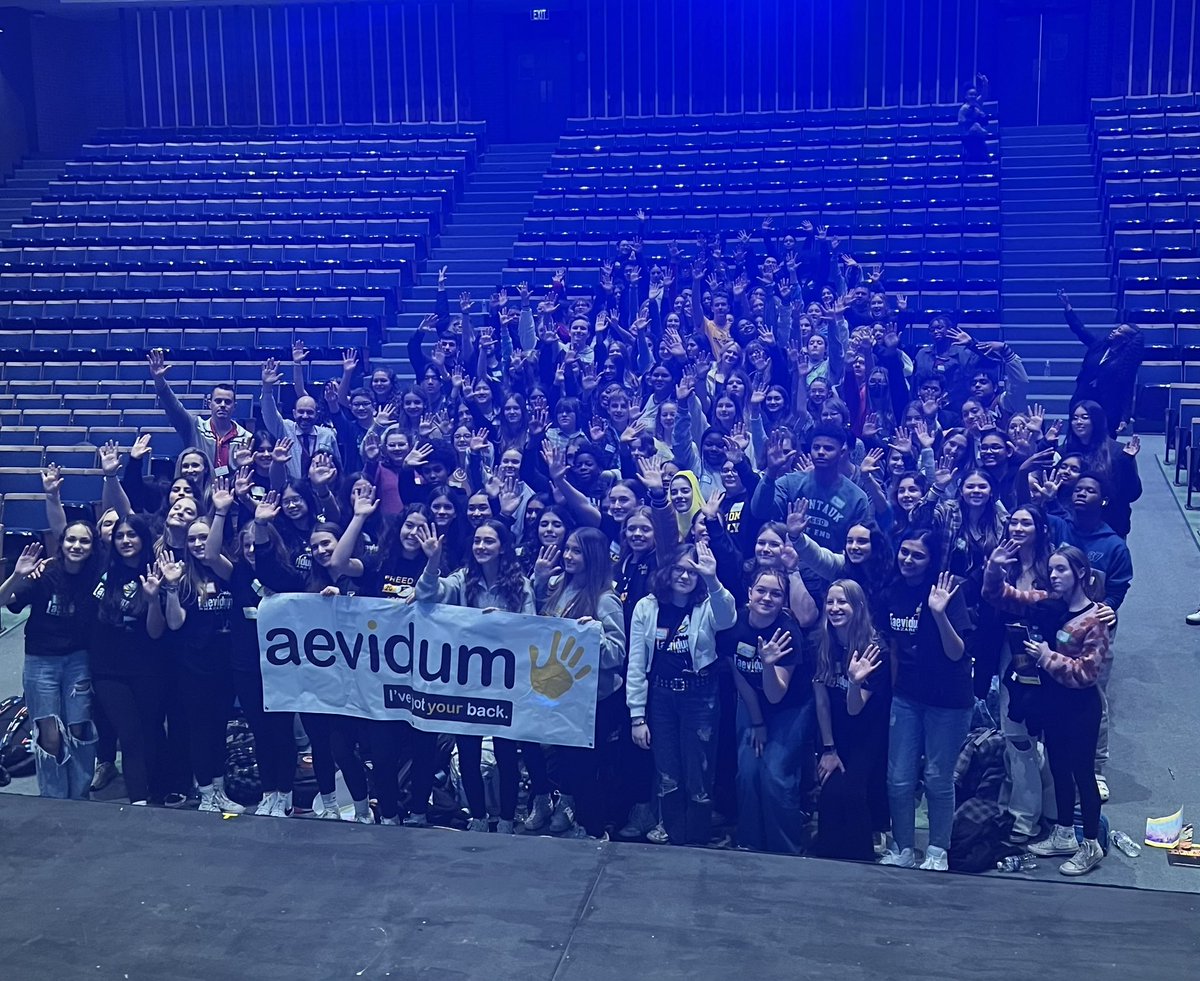 Thank you, @BethlehemAreaSD, for hosting the @aevidum event at Freedom High School today! @ParklandSchools Aevidum clubs learned a lot about mental health awareness and had fun meeting your students! @OrefieldMS @SpringhouseMS @parklandtrojans