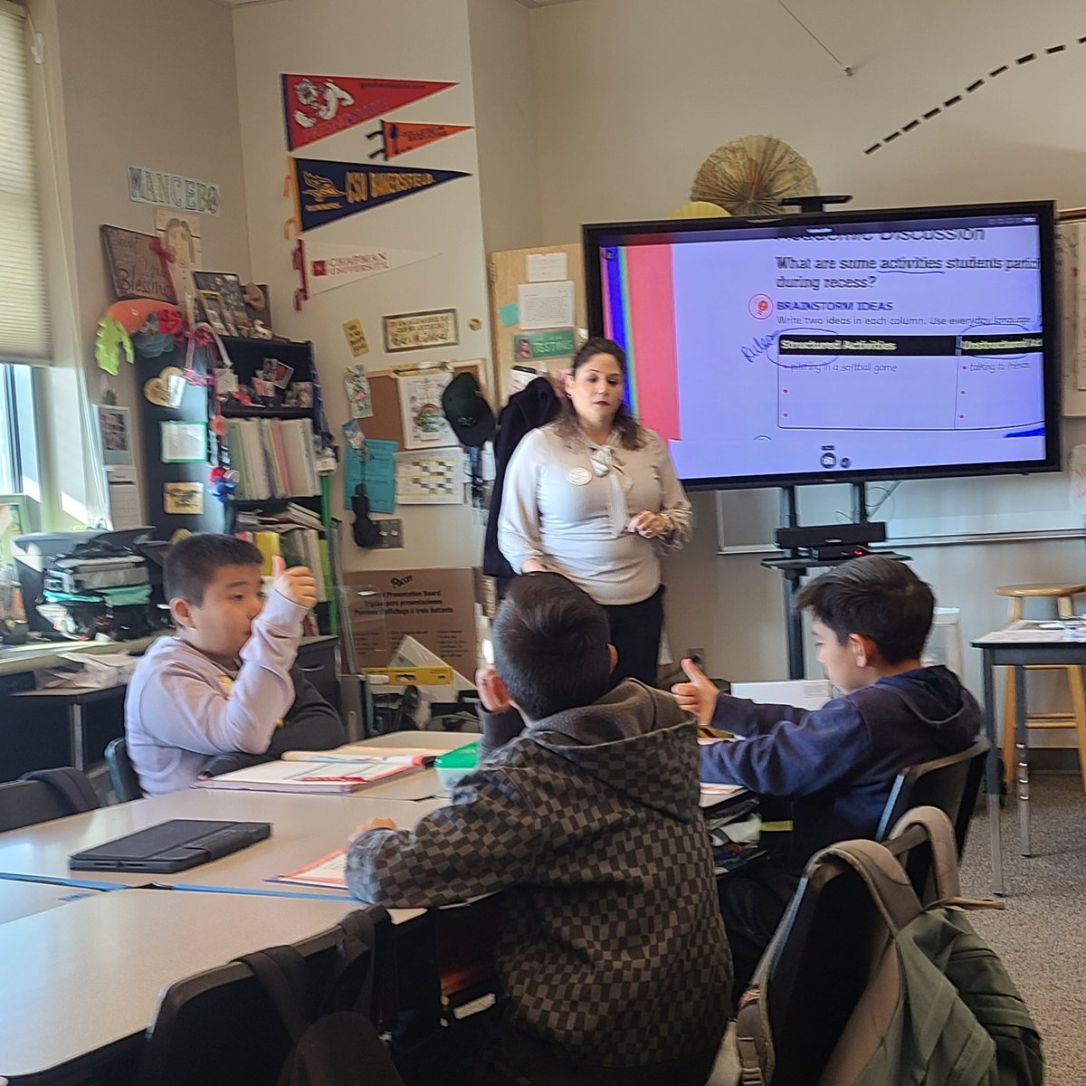 Students completed a Daily Do Now to demonstrate their understanding of the word social. This allows a quick check for understanding of students' knowledge of academic language. #independent #wordform #elaboration @mrsmancebo @ChastityLollis @watson_BSD @MsKSidhu @BTolpezninkas