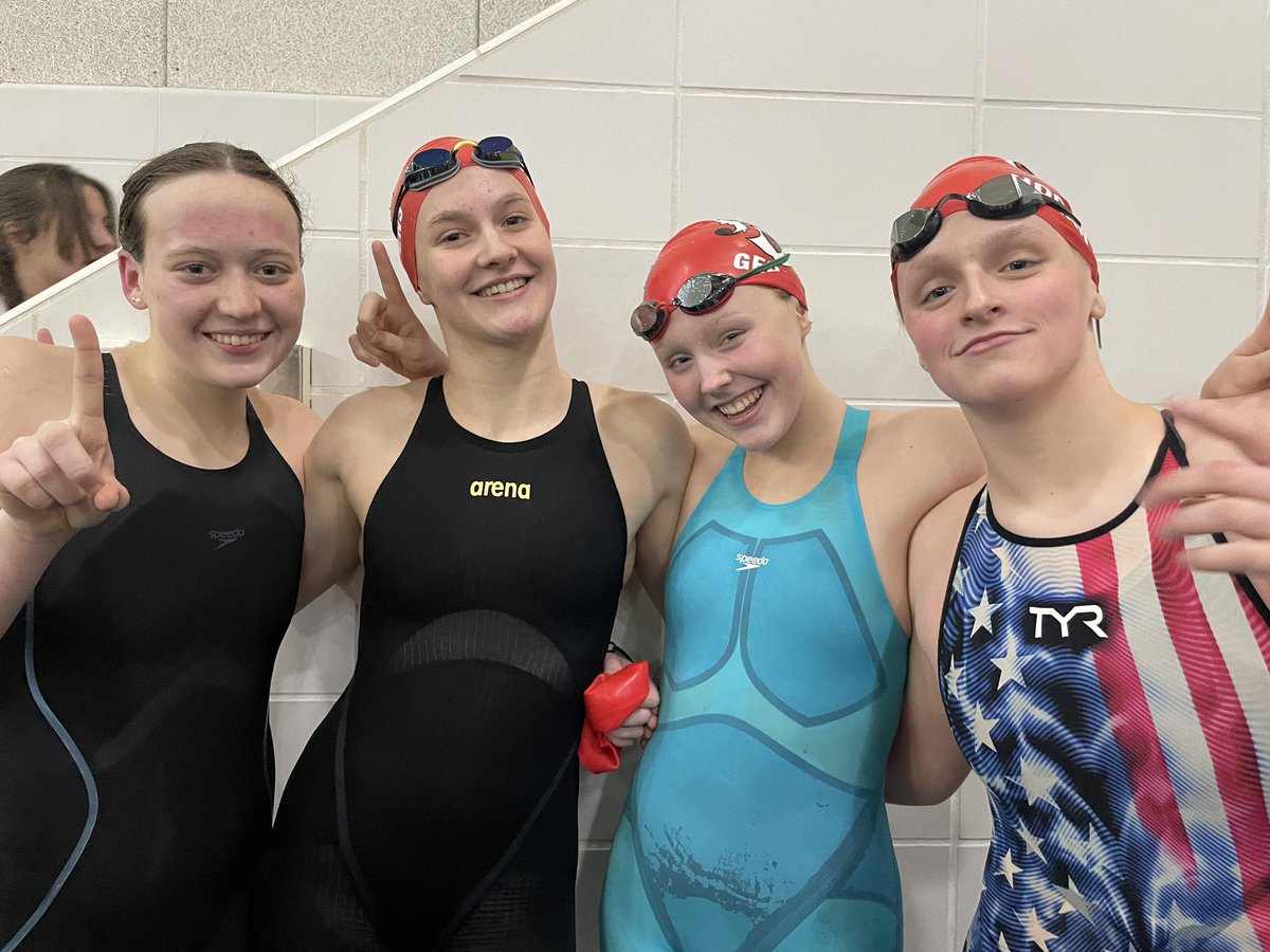 SwimWestside66's tweet photo. 🚨NEW SCHOOL RECORD🚨

Congrats to these girls for breaking the school record in the 200 free relay with a time of 1:37.59‼️

Can’t wait to see what you do in finals tomorrow🤑🔥

Natalie Harris
Kate Stevens
Cece Gerard
Piper Hagen https://t.co/v7EoyhlVvo