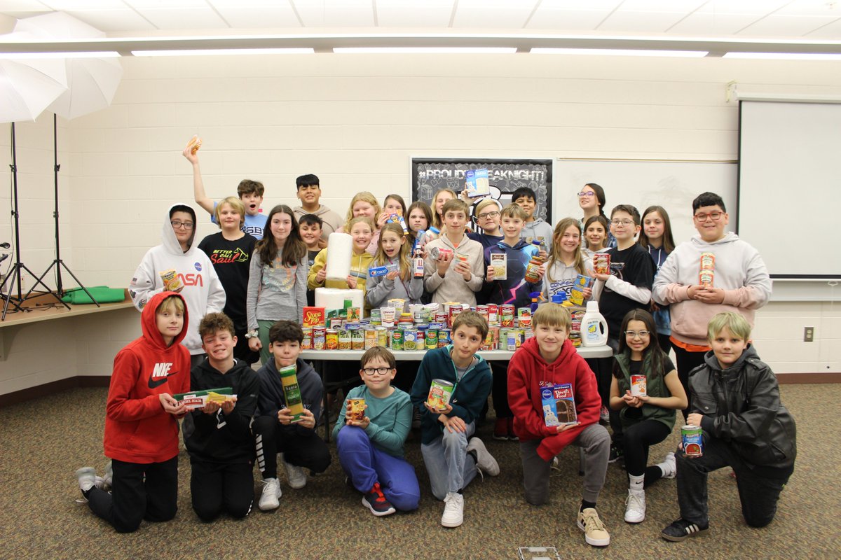 A huge thank you to 6 Crimson math students for your wonderful generosity! We crushed our goal of donating 75 items to Between Friends Food Pantry with a donation of 202 items! #kanelandpride #helpingthecommunity
