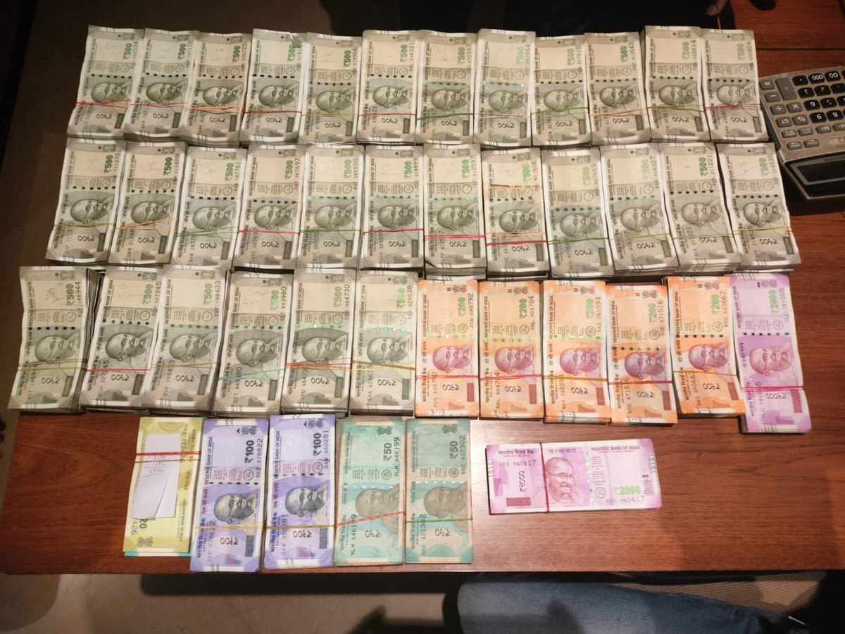West Bengal STF seized Rs 35 lakhs cash from Kolkata’s Burrabazar yesterday. Two…