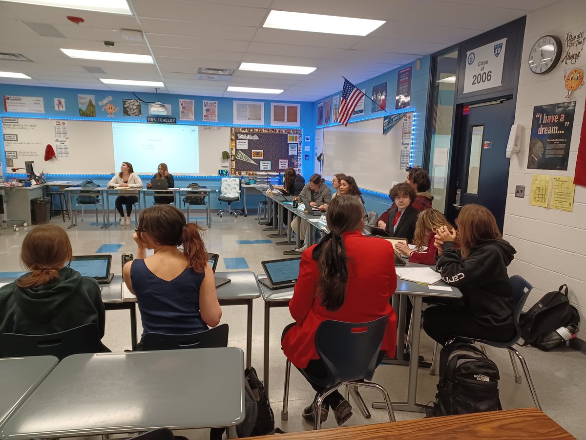 shs_spartans's tweet image. Over the last two days, the sophomores in Stevenson's School of Global Education have been engaged in a historical debate about the use of the atomic bomb.  Their use of historical perspective made for some enlightening discussion. 

#livoniapride