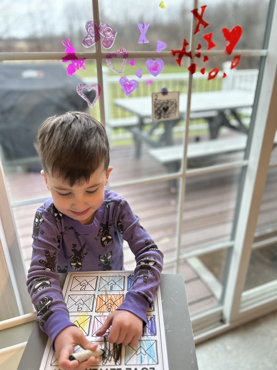 MrsShirvani's tweet photo. You can put the teacher on maternity leave but rest assured she’ll still teach at home. 😜 Working hard with my biggest guy this morning while the littles nap. Studying non-fiction texts and practicing our numbers and letters. 🔤💘 https://t.co/BwjoM8QW5z