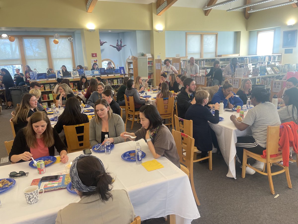 Baker School Blue Ribbon Barbecue Luncheon.  Shoutout to Baker PTO.  Thank you to the Baker Literacy Team for organizing the event. #excellenceineducation #2022 NationalBlueRibbonSchool ⁦<a href="/BrooklinePublic/">The Public Schools of Brookline</a>⁩