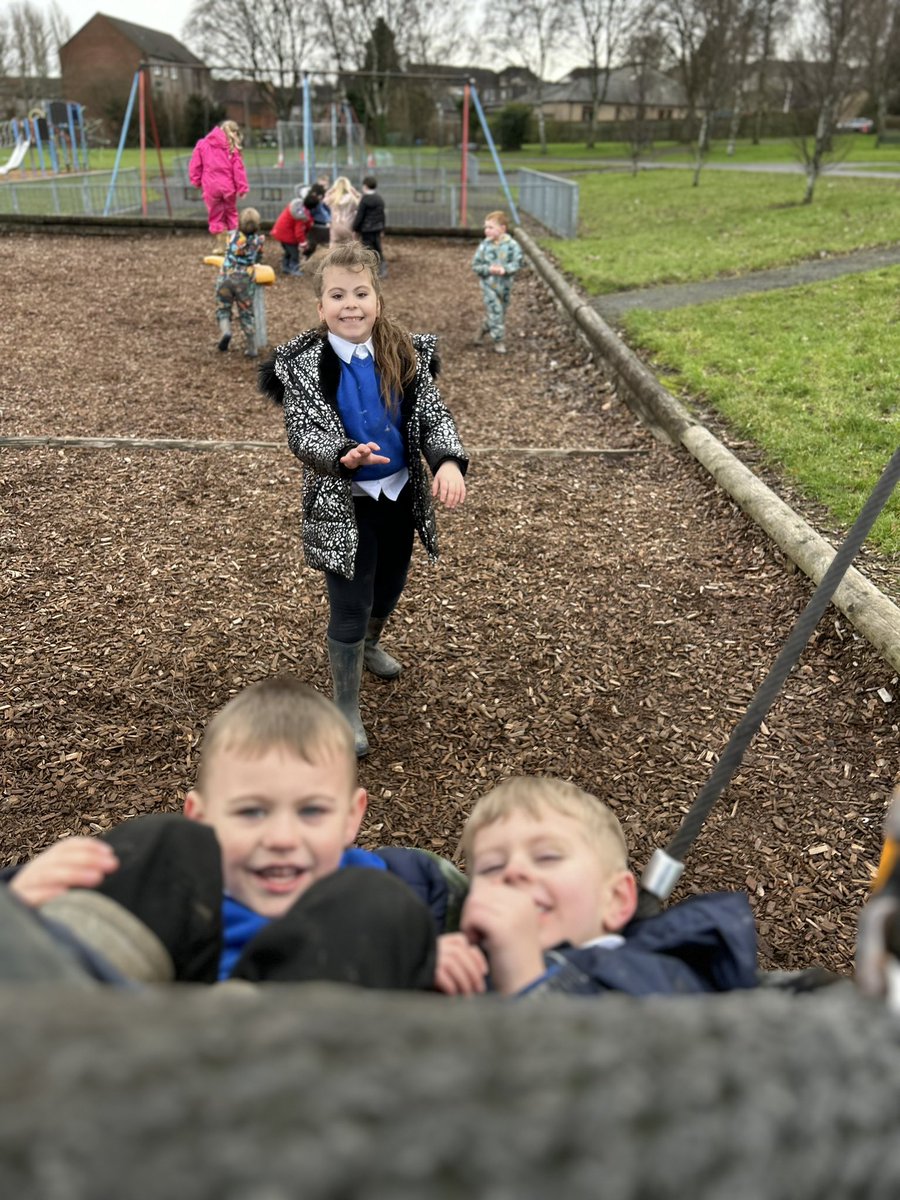 MissNForbes's tweet photo. ๐ we finished off #childrensmentalhealthweek2023 with a trip to the park ๐ smiles all round! ๐ #VPSfun https://t.co/k98yuLAsJH