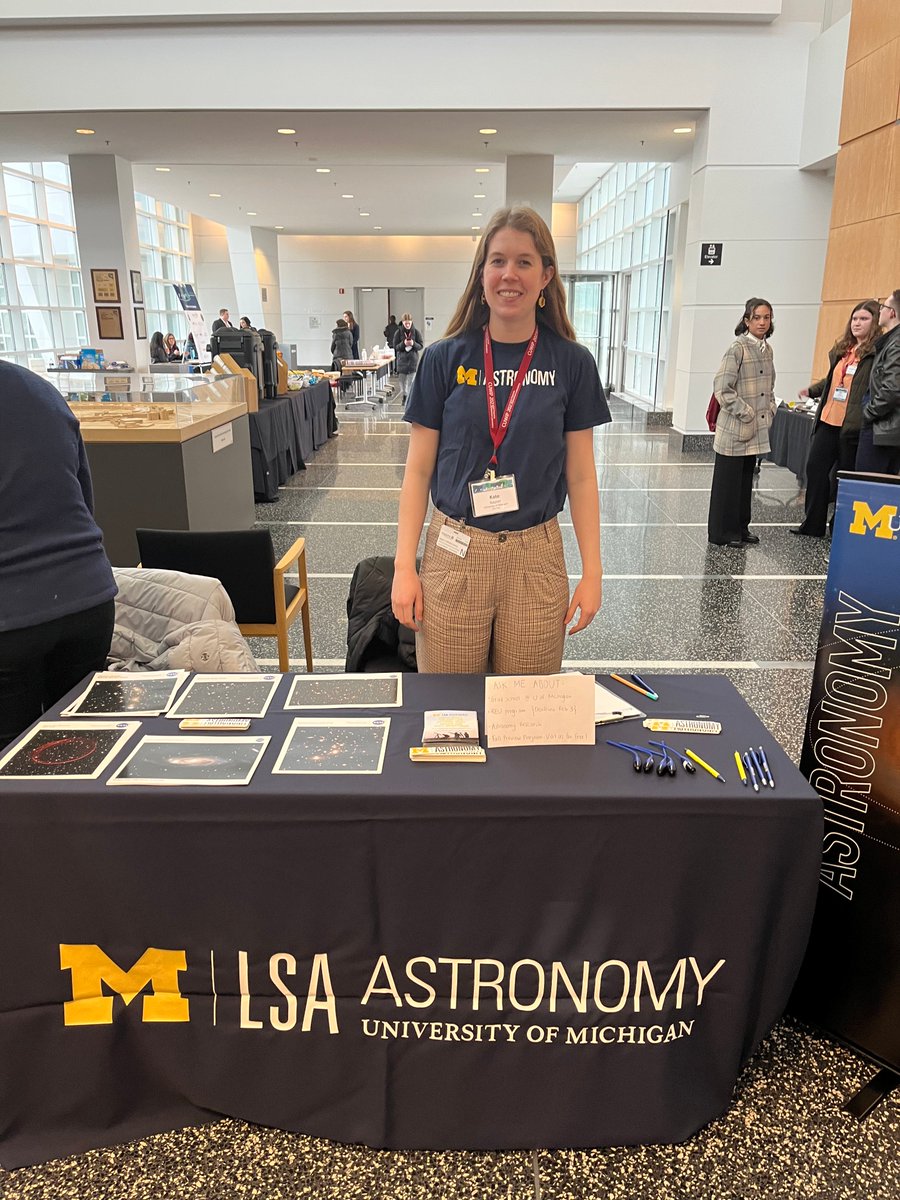 michiganastro's tweet photo. Kate Napier, a graduate student, represented our department well during APS's Conference for Undergraduate Women in Physics Career Fair. #GoBlue #MichiganAstro https://t.co/TP0CgfvV0Z