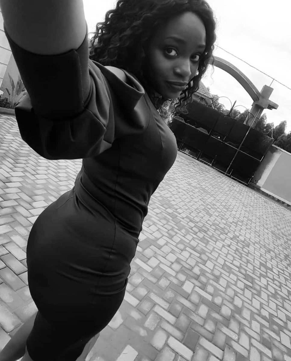 MarcahCaroline's tweet image. Officially 3 full days left, just 72 hours before your partner proves that “toli wakitalo nga bwolowooza” 😂🤣
Dear bae, boo, hun, luv, lifeline.. all those bu names 🤣🤣🤣 Mirembe ndabye 🤦🏾‍♀️🤣😂