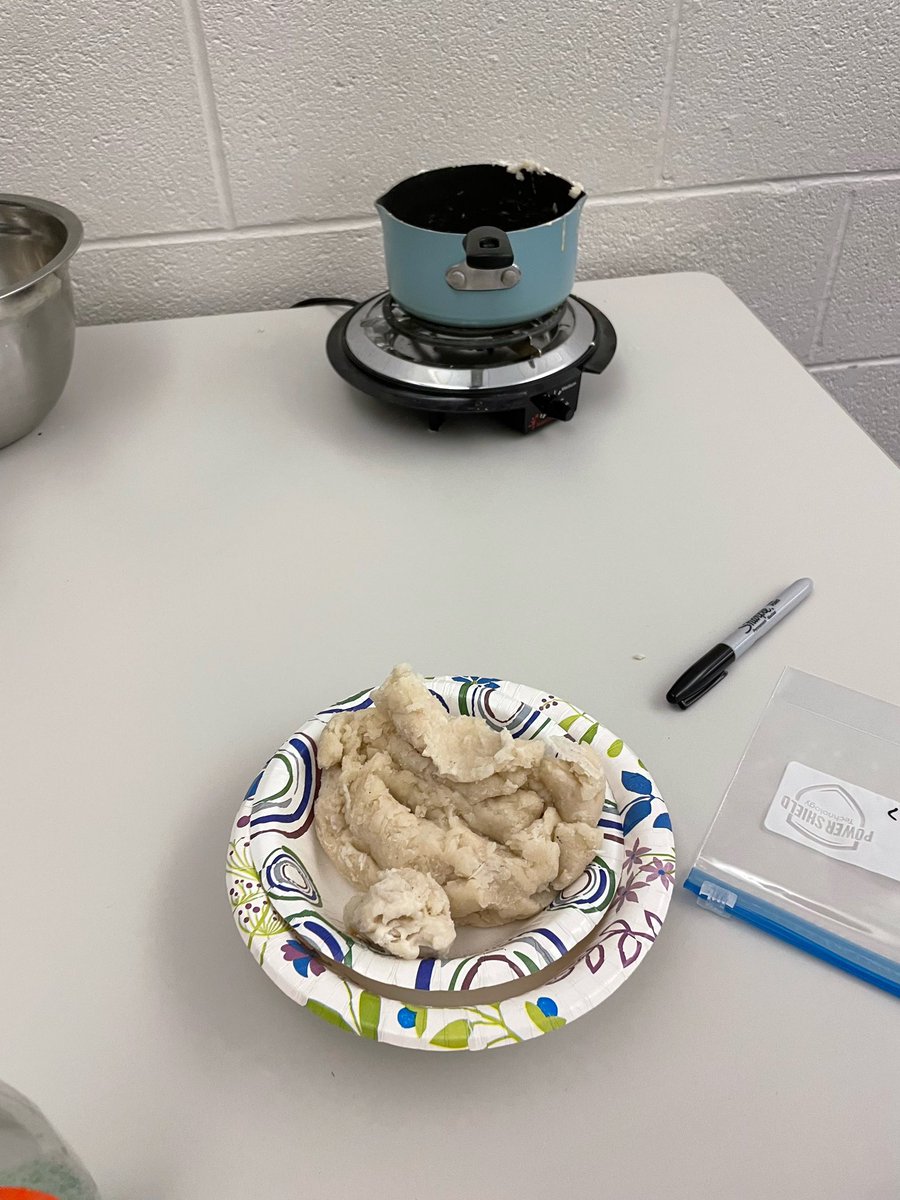DollingerMath's tweet image. PROJECT HIGHLIGHT: Students made play dough to practice ratios and proportions and graph the relationship among length, width, and height when volume is constant.