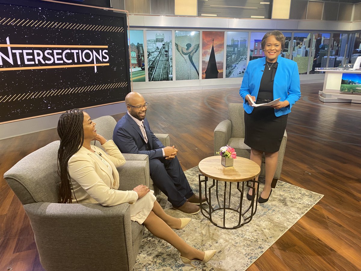 OGCooking's tweet image. Tune in this Sunday at 11:30am on ⁦@TheCW⁩ for another episode of “Intersections.” ⁦@KDKA⁩ #community #helpinghand #pittsburgh ⁦@LisaSmithKDKA⁩