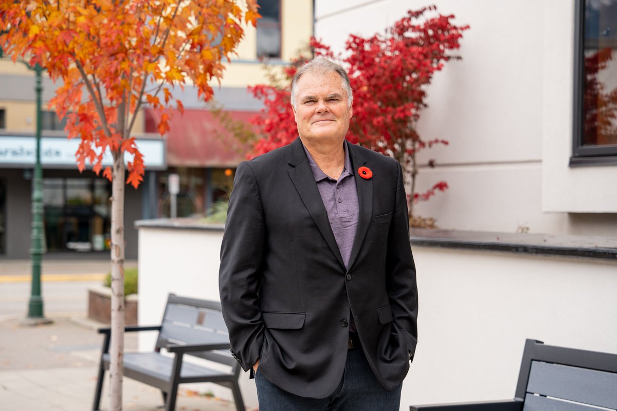 Council and staff are excited to announce the transition of Evan Parliament from interim to the City’s new permanent Chief Administrative Officer (CAO).  

Find out details on the Media Release revelstoke.ca/2007/2023-Medi…

#cityofrevelstoke #CAO