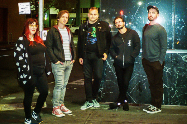 Punknews's tweet photo. Loud Graves to release 7-inch single
https://t.co/CuhCCl2q24 https://t.co/0s8EQXDXkF
