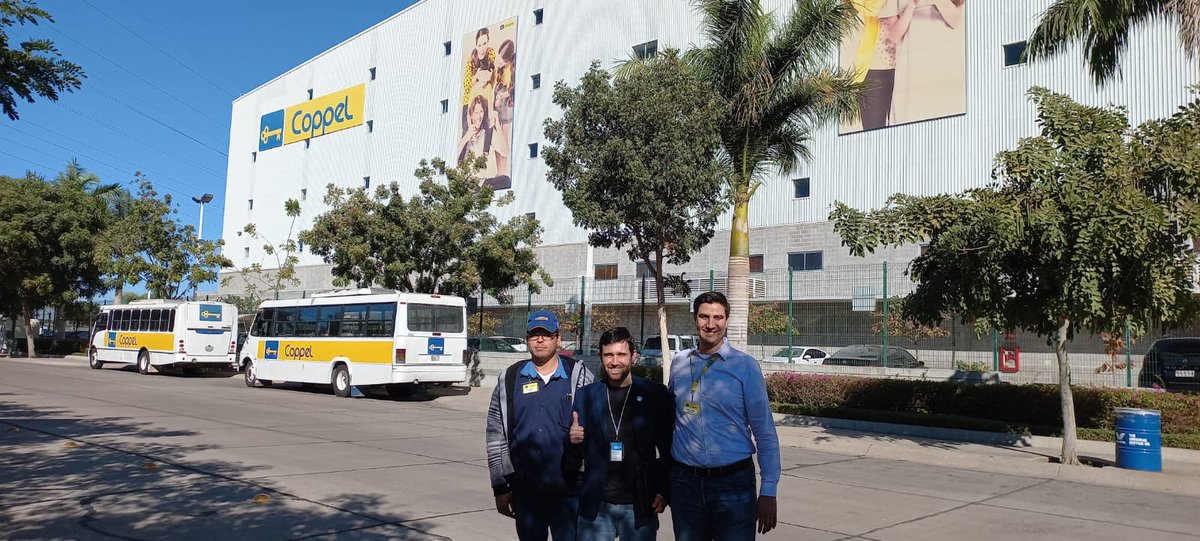 A_Dedo's tweet photo. ¡Estamos felices de iniciar un nuevo proyecto con el equipo de #Coppel y @BuxPuntual en Culiacán! Este piloto con la plataforma #digital @allride_app permitirá implementar una solución integral a la movilidad corporativa de Coppel más segura y #sostenible 🤝🏻🚍💡♻️🌎🌳 https://t.co/zfcxvl5EH6