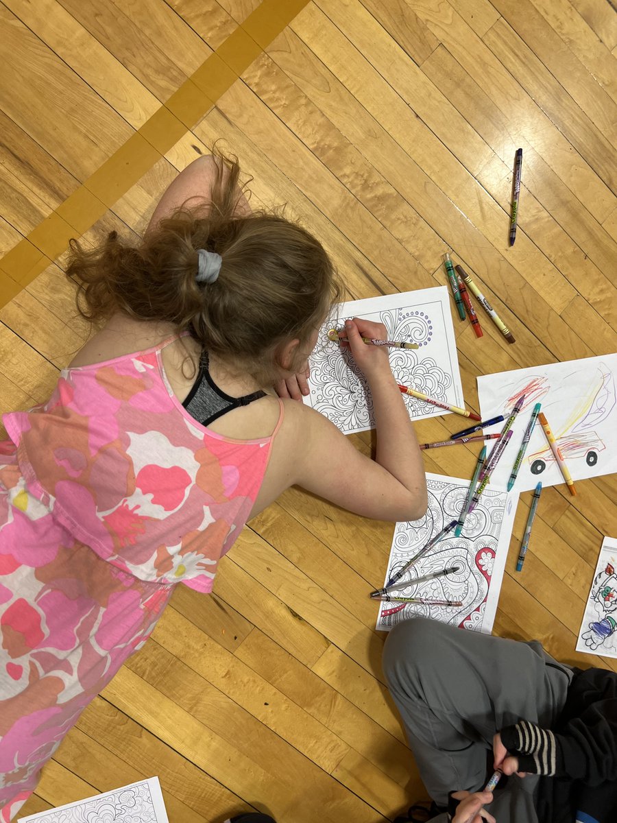 Linc_R3's tweet photo. @TMS_Trojans participated in the Coping Cafe during PE today for #mentalhealthweek Students rotated through stations to gain useful info. Stations included Positive Affirmations & Gratitude, Balloon Juggling, Fidget Keychain, Meditation & Coloring, & Yoga. #RIIICares #proud2br3 https://t.co/JcqYDK9Q51