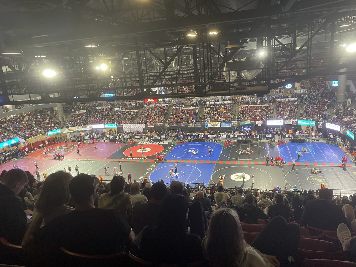 UMW_Football's tweet photo. Good luck to all the wrestlers competing at state in Billings today and tomorrow! Including our future Dawgs!
#DawgFamily #DYD https://t.co/7LN7V7lz7x