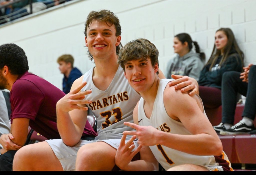 ‼️GAMEDAY‼️
The boys have a chance at the conference title tonight. 
7:30 @ Kings
Theme: Blackout
Be there.