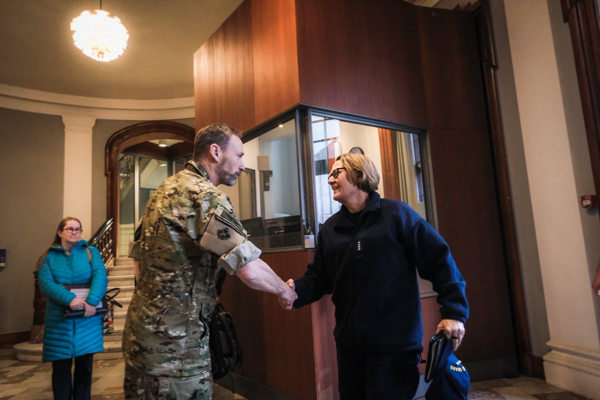 ComdtUSCG's tweet photo. Had a great visit with government and military leaders of the @Forsvarsmin to discuss the @USCG’s continued partnership with Denmark and our shared efforts to ensure safety and security in the maritime domain. https://t.co/pDhTWPOZ1p