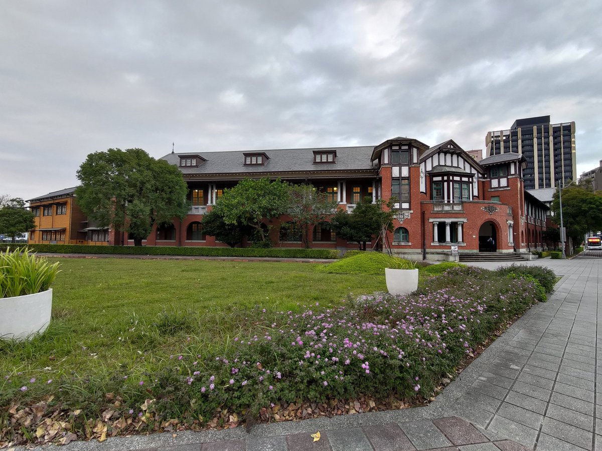 DanielInTaiwan's tweet photo. Railway Department Part in #Taipei, in my opinion the most interesting branch of National #Taiwan Museum (wasn't very excited about their other branches). https://t.co/x0VjWgOy6p