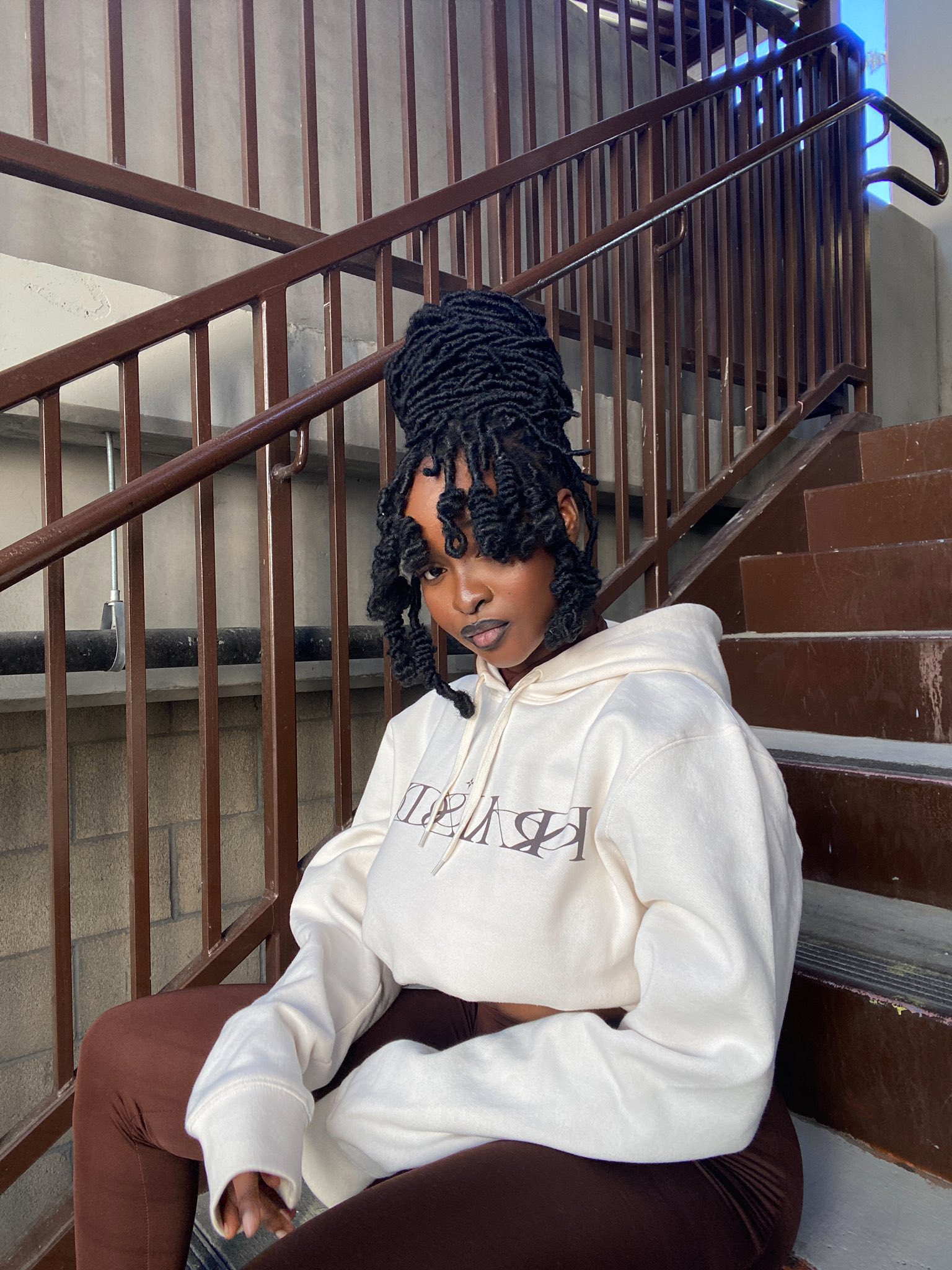 Desolaaa on Twitter: "it’s a genre. https://t.co/BEOu2uxGQy" / Twitter