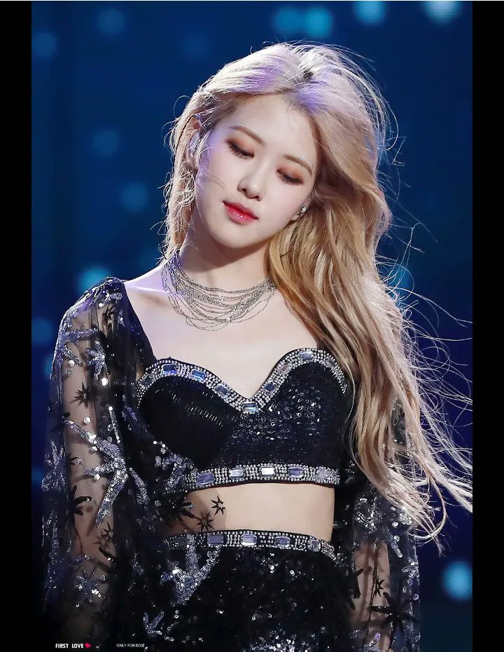 XN_YGstan's tweet photo. I WANT EVERYBODY TO TWEET LIKE IT'S YOUR LAST!

DAZZLING ROSÉ TURNS 26
#EasyToLoveROSÉDay
#자_오늘밤이야_해피_로제데이 https://t.co/qyHkSysXEa