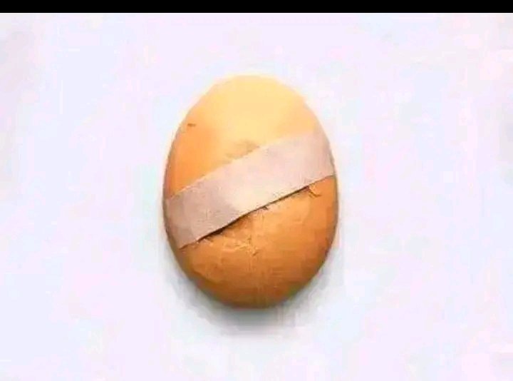 Tsmallofficial's tweet photo. Country hard😭😭😭😮

I just fried half😮😮 
Tomorow I go fry the remaining https://t.co/RddO143BeS