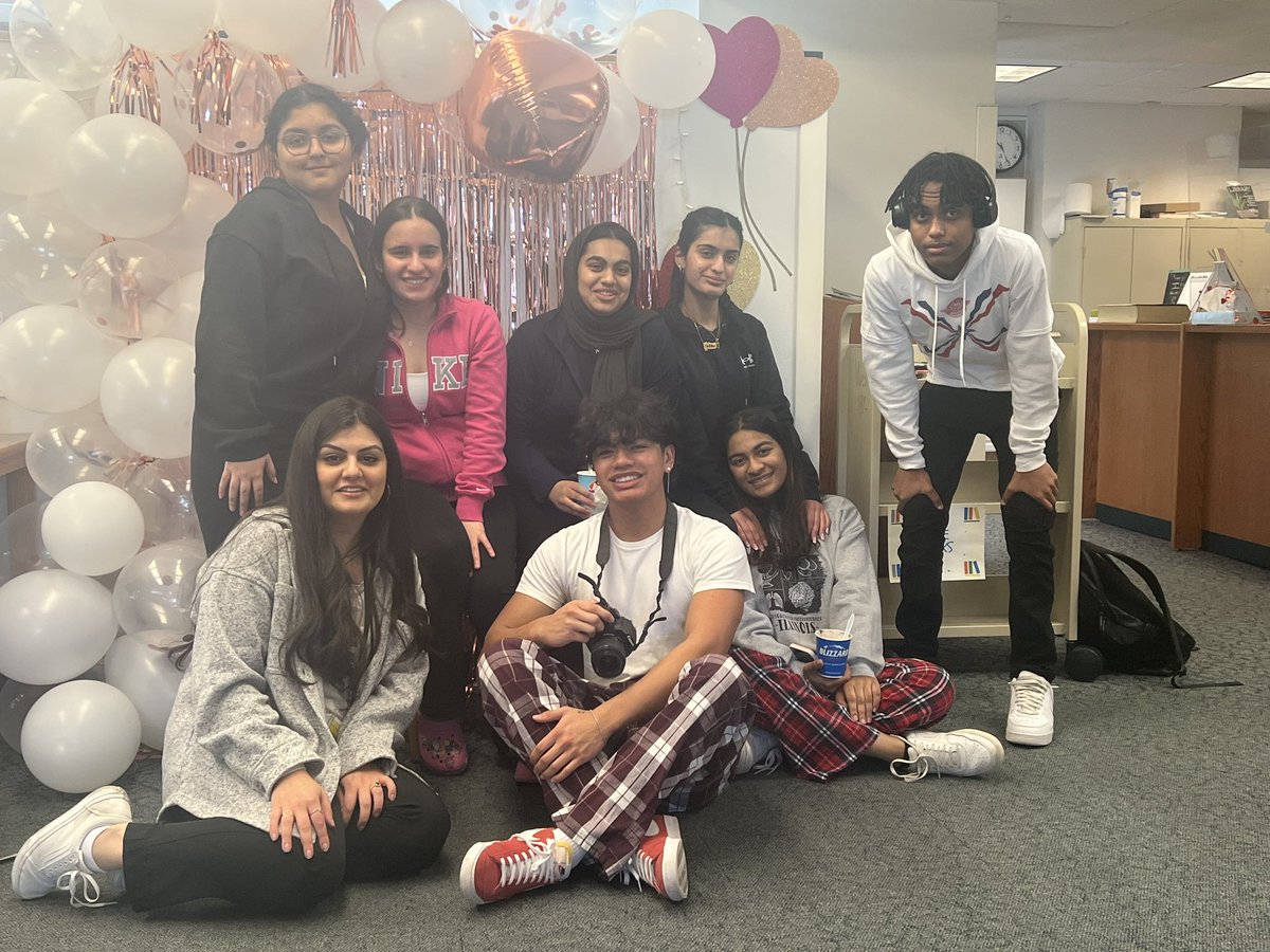 Stop by <a href="/Library_NW/">Niles West Library</a> and take a photo in their photo booth with someone you love or a book you love to be entered in their Valentine’s Day giveaway for a chance to win a huge goodie bundle! 💕📖