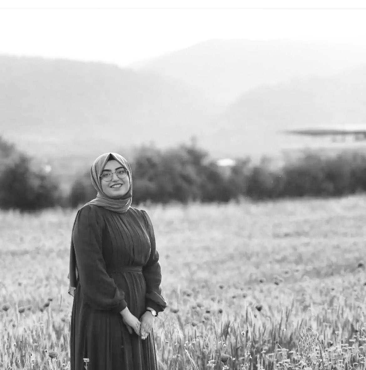 osmanyildiz_'s tweet photo. Stajyerimiz, Gazi Hukuk 4. Sınıf öğrencisi Beyzanur Abuzar ve anne-babası dört gündür enkaz altında iken bugün cenazelerine ulaşıldı. 

Genç bir meslektaşımızı kaybetmenin derin üzüntüsü içerisindeyiz. 

Mekanın cennet olsun Beyzanur. Başımız sağ olsun. https://t.co/tbULOEkdI1