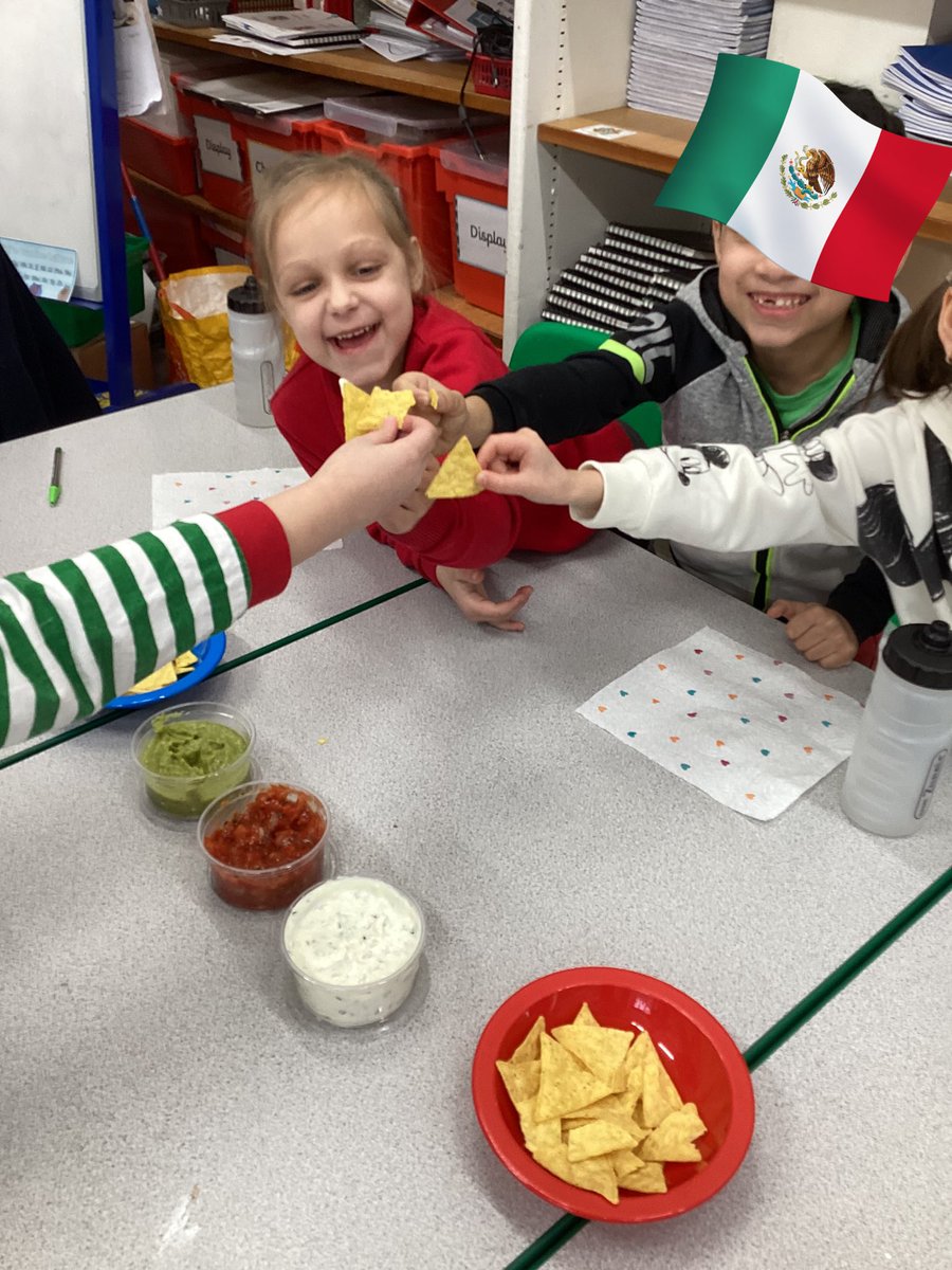 DLPTBraybrook's tweet photo. As geographers, the children have enjoyed another ‘Passport to the World’. The children learnt about the geography and the cultures of a country. They also learnt about the traditional foods associated with each country. The school smelt wonderful! Year 2 visited Mexico! #P2W https://t.co/n1HFs4MZWa