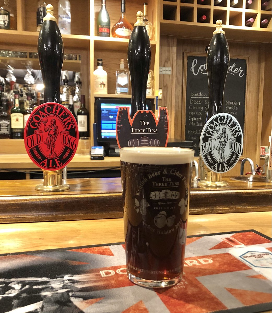 Half n half <a href="/3tunspub/">The Three Tuns</a> 

<a href="/GoachersAles/">Goacher's Ales</a> Old 1066 Ale and Real Mild Ale.

#OldSchool