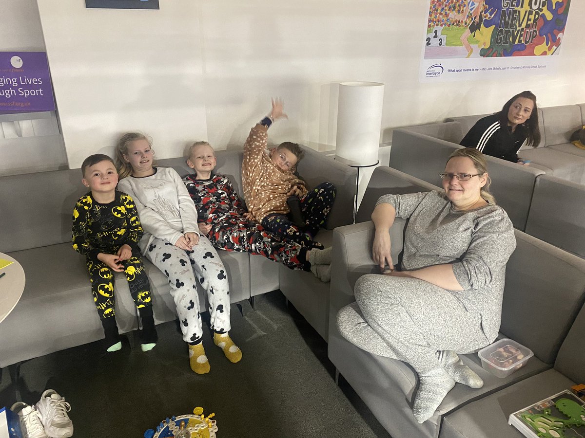 SSF Families Residential:

Pyjamas on and now ready for board games and a movie!! 

#ChangingLivesThroughSport
@SSF_2000