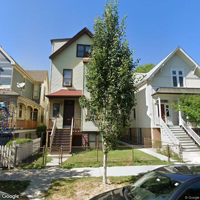 every lot chicago on Twitter "1118 West Barry Avenue"