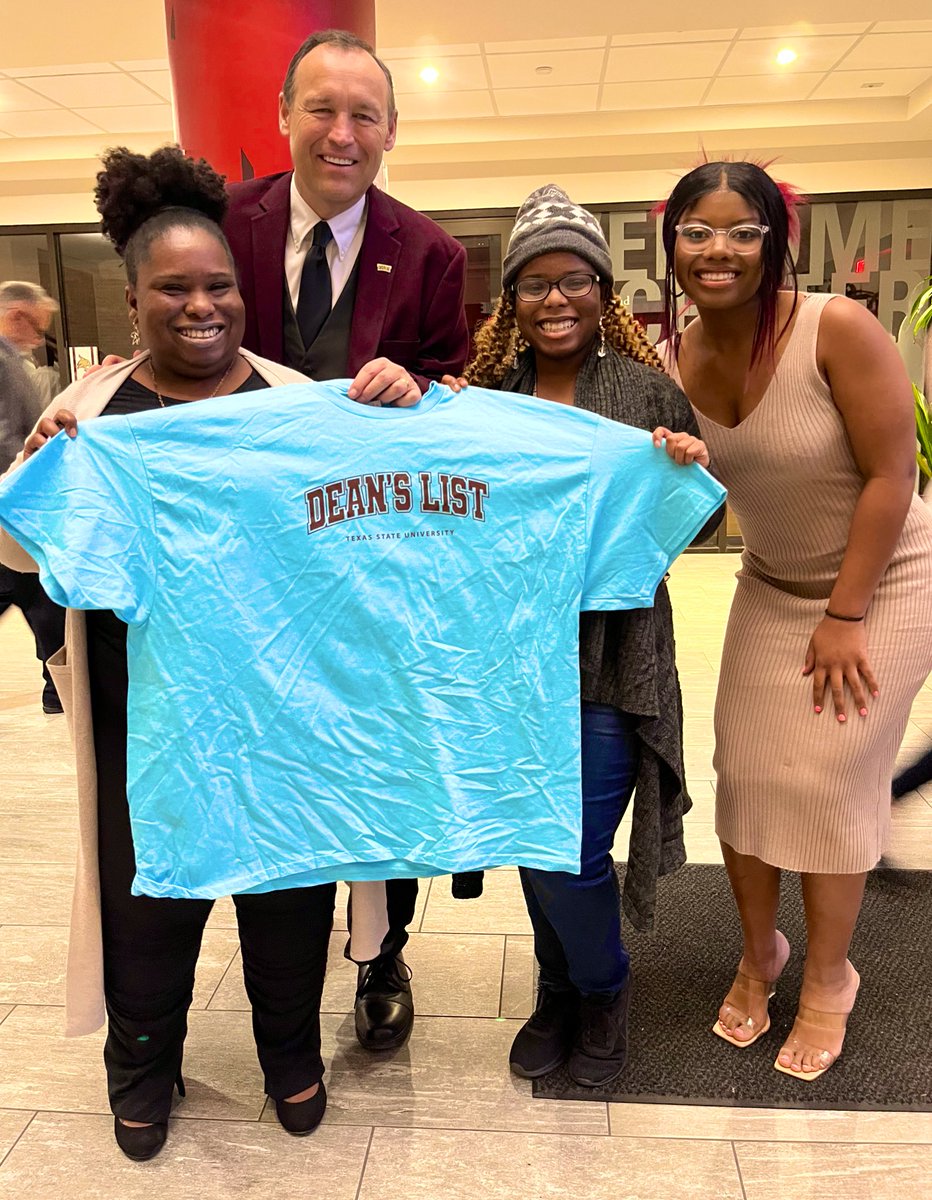 𝙺𝚎𝚕𝚕𝚢 𝙳𝚊𝚖𝚙𝚑𝚘𝚞𝚜𝚜𝚎 on Twitter "Day two of the txst Dean’s List