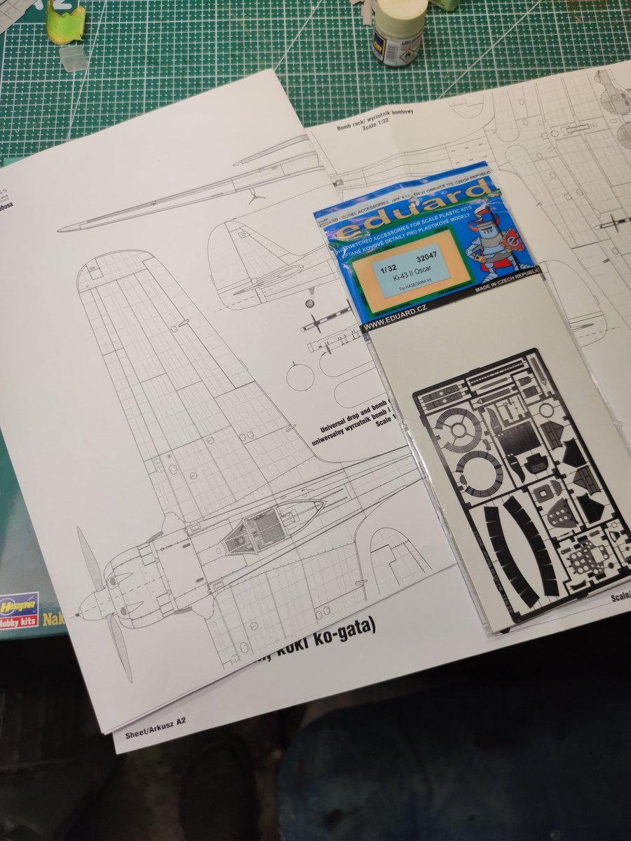 It's a challenge🙈🙈🙏 my first Japanese plane ...Hasegawa 1/32 Nakajima Ki-43-II Hayabusa (Oscar) +photoetched parts Eduard