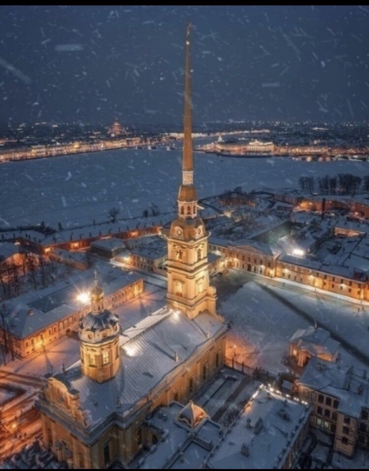 Доброй ночи, Петербург!