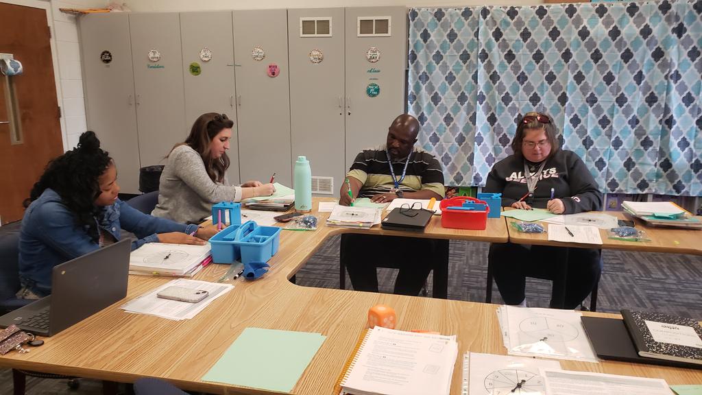 Crystal Williams (@ecucrystalecu) on Twitter photo Enjoyed collaborating with the K-5 Teachers and leadership team <a href="/LES_Mustangs/">Louisburg Elementary</a> during Math in Practice Session #3. <a href="/FCSchoolsNC/">Franklin County Schools</a> <a href="/FCSHawthorne/">Geoffrey Hawthorne</a> <a href="/rhondaschuhler/">Rhonda Schuhler</a> Enjoyed collaborating with the K-5 Teachers and leadership team <a href="/LES_Mustangs/">Louisburg Elementary</a> during Math in Practice Session #3. <a href="/FCSchoolsNC/">Franklin County Schools</a> <a href="/FCSHawthorne/">Geoffrey Hawthorne</a> <a href="/rhondaschuhler/">Rhonda Schuhler</a>