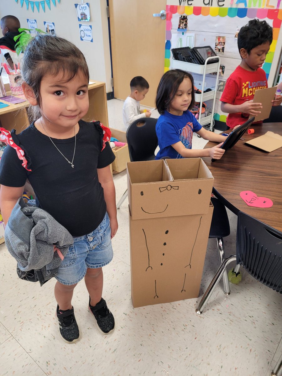 Daisy Molina (@mrsdmolina) on Twitter photo If you give your student a cardboard box, they might make a robot. #prekfun <a href="/NISDFranklinES/">Kay Franklin ES</a> If you give your student a cardboard box, they might make a robot. #prekfun <a href="/NISDFranklinES/">Kay Franklin ES</a>