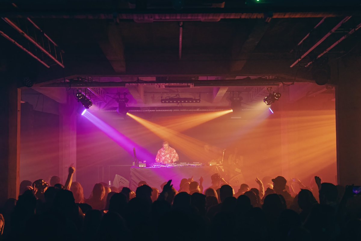 groundland's tweet photo. @GBXANTHEMS aka #candycircus taking over Judge Jules Goes Large last week! 📸🏴󠁧󠁢󠁳󠁣󠁴󠁿 @SWG3glasgow @RealJudgeJules https://t.co/nH76SuECmZ