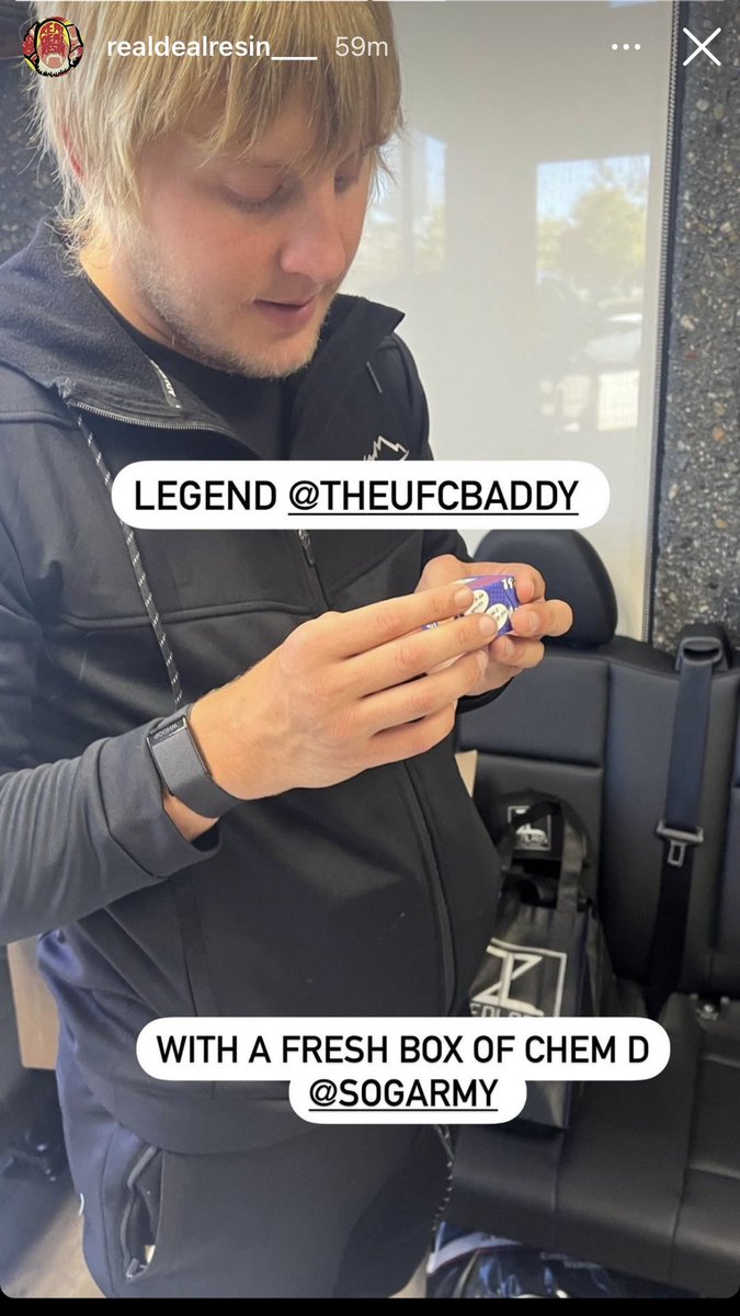 zackmonday's tweet photo. The big homie @PaddyTheBaddy showing love to #SOGArmy x #RealDealResin #Blumosa #rosin https://t.co/AbBKKPtVFn