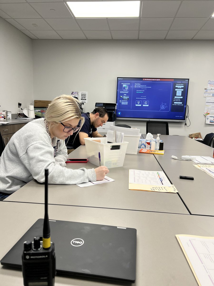 melissa_jharvey's tweet image. Improving student achievement. Special thanks to Mrs. Jackson for working with our teachers in PLC’s on effective math writing strategies. #SummersStrong #PLC #mathwriting