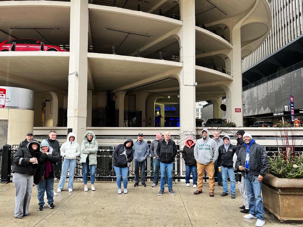 Rain or shine crew! This tour got the midwestern treatment with our rain snow this week. We have a great time no matter what! #tour #chicago