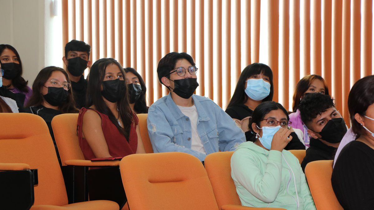 UTMZimapan's tweet photo. Estudiantes del programa educativo de Química Ambiental, participaron en la ponencia "Aprovechamiento de la vaina de mezquite", impartida por el Dr. Luis Díaz Batalla, de la Universidad Politécnica de Francisco I. Madero. 
🧡#SomosLinces🧡 https://t.co/9z5rqUYP8X